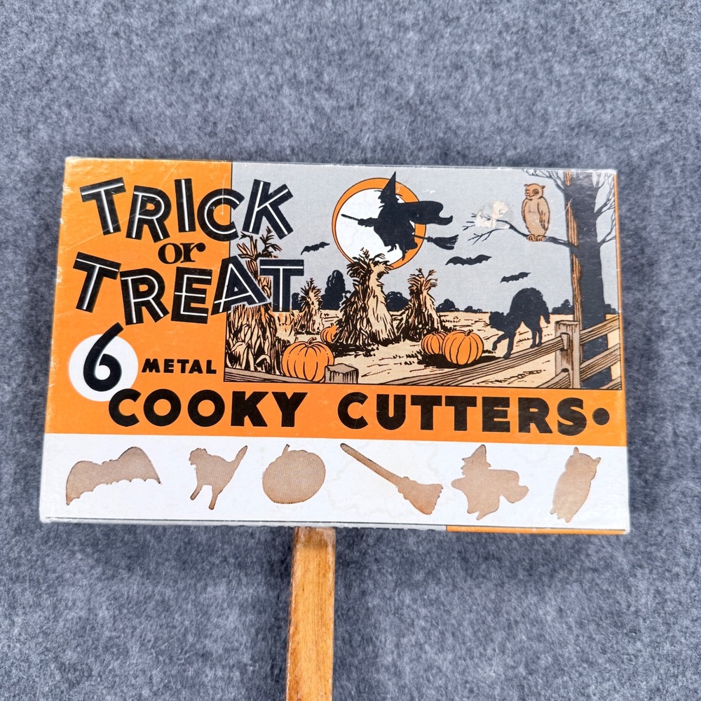 Vintage Trick or Treat 6 Metal Cooky Cutters Halloween Bat Cat Pumpkin Witch Owl